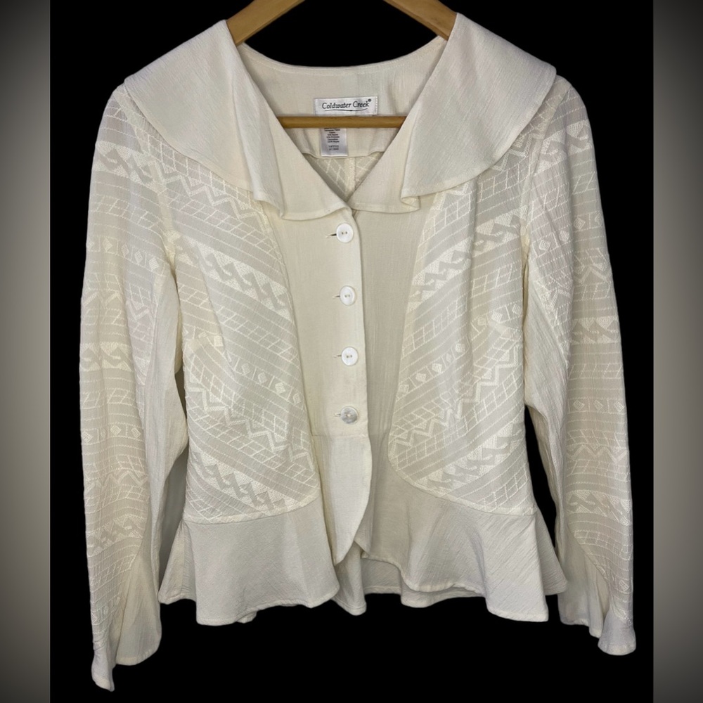 Women’s Petite Coldwater Creek embroidered blouse with ruffled collar Size PS